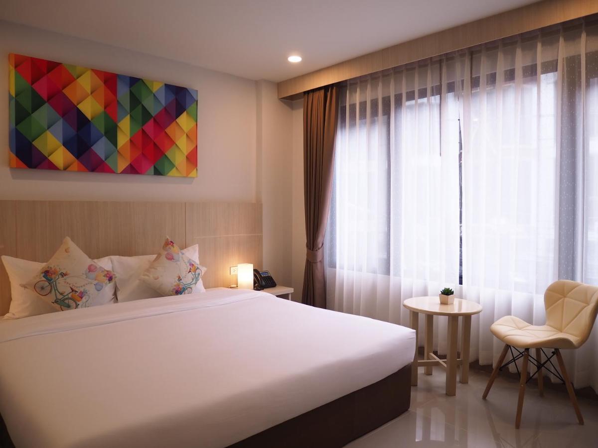 Malee Hotel Chiang Mai Dış mekan fotoğraf