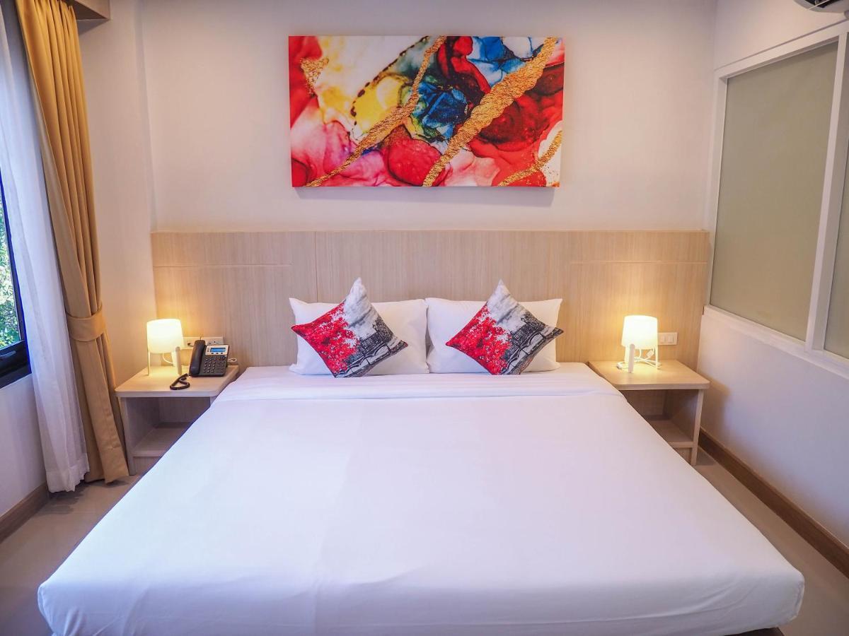 Malee Hotel Chiang Mai Dış mekan fotoğraf