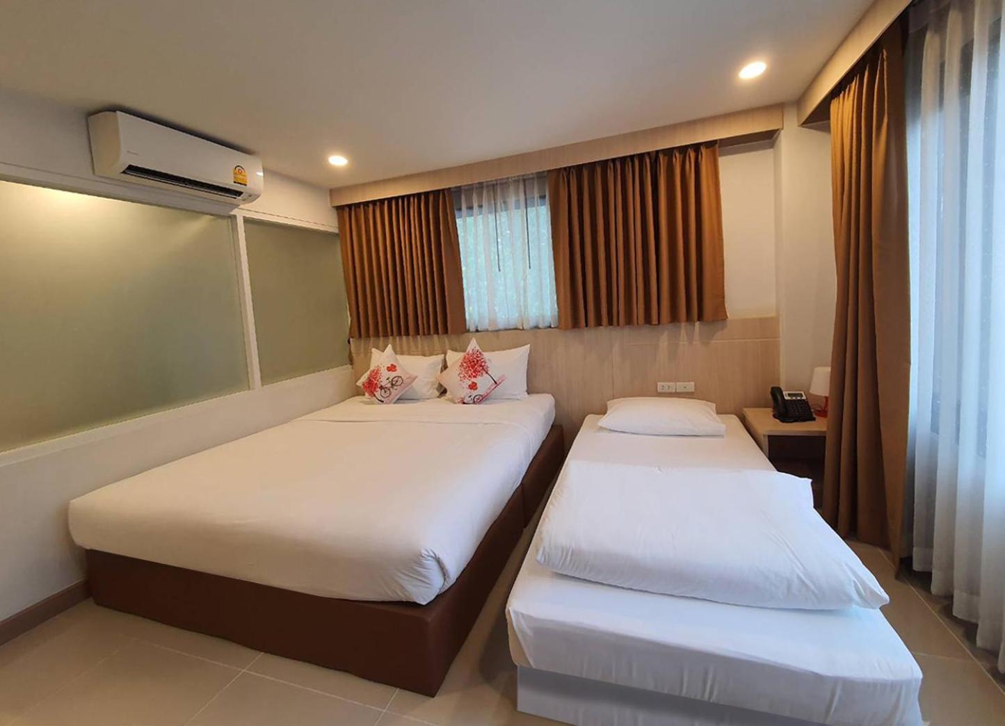 Malee Hotel Chiang Mai Dış mekan fotoğraf